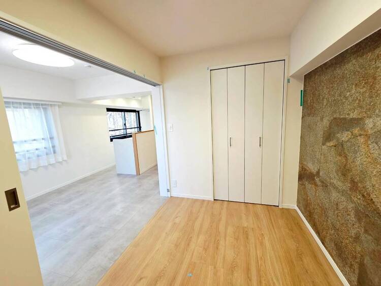 その他 清かで艶やかな時間をもたらしてくれる室内です。