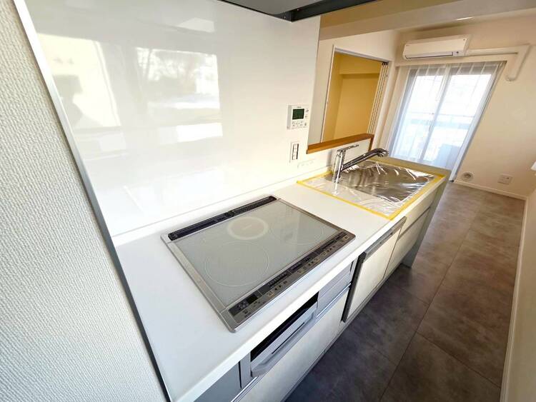 その他 開放感のあるキッチンスペース。調理をしながら、会話も弾みそうですね。