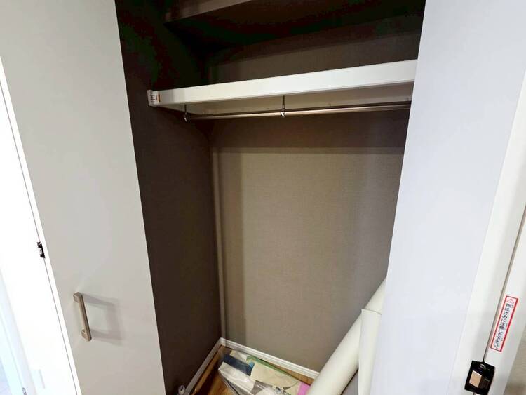 その他 収納スペースが付いていて、お部屋を広く使っていただけます。