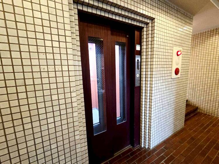 その他 エレベーター完備のため荷物が多くなっても安心。
