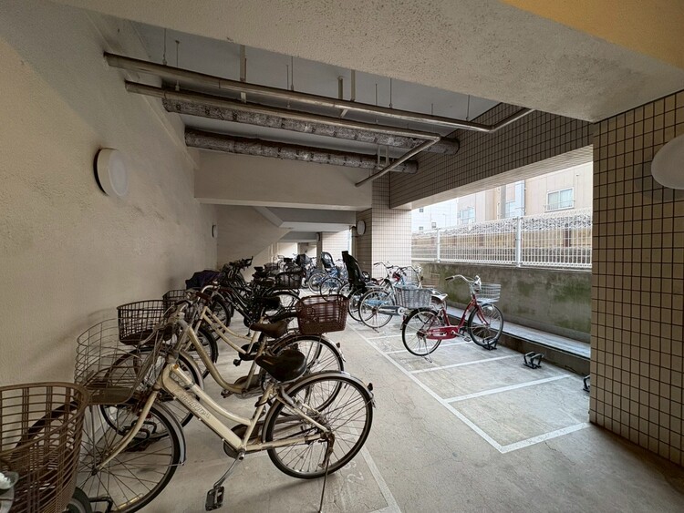 その他 駐輪場も綺麗に整頓されています。※空き状況は都度ご確認下さい。