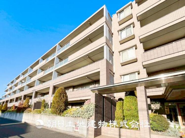 外観 【外観写真】おしゃれな雰囲気や自然の潤い、親しみやすさといった特徴を、街に新たな価値をもたらし続けてくれます。