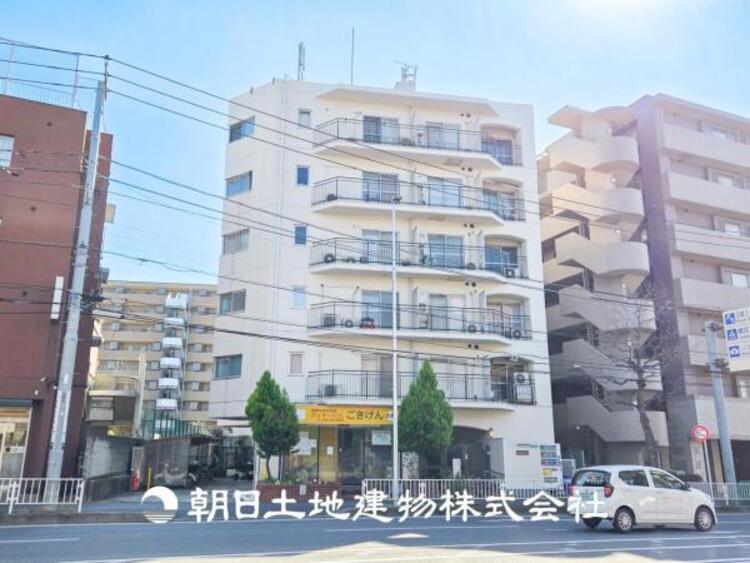 外観 【外観写真】時間のゆとりと空間、暖かな陽光がもたらす光と風を独占してください。