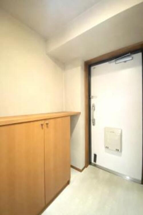 その他 収納スペースを広く設けていますので、たくさんある靴もすべて収納していただけます。（CG加工済み・2月25日撮影）