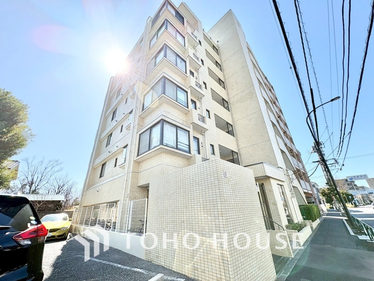 外観 【外観】堂々としたフォルムが印象的な外観。帰宅するたびに安心感を与えてくれるマンションです。