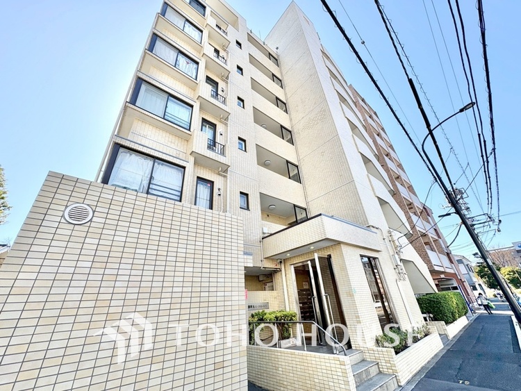 外観 【外観】整った街並みに映える外観デザイン。住環境の良さを感じられる住まいです。