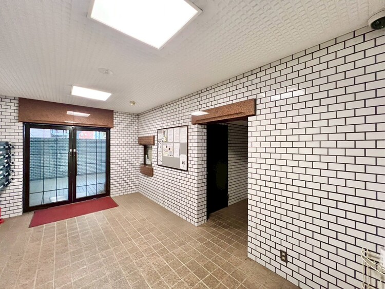 その他 館内は静寂な中が保たれており、管理が行き届いている印象を受けました。