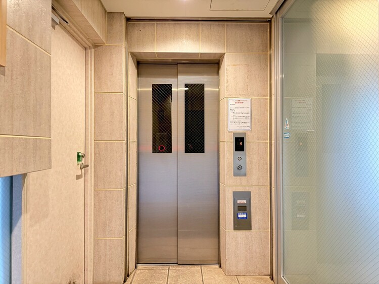 その他 エレベーター完備のため荷物が多くなっても安心。