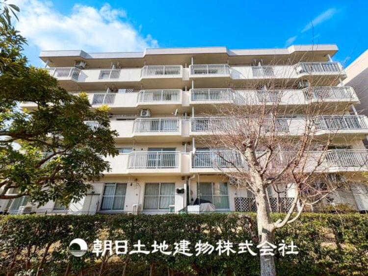 外観 【外観写真】表現された空間はたくさんの光を浴び、風を感じ、暮らしの時間を豊かにしてくれます。