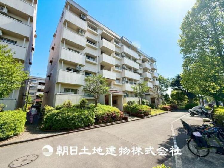 外観 【外観写真】表現された空間はたくさんの光を浴び、風を感じ、暮らしの時間を豊かにしてくれます。