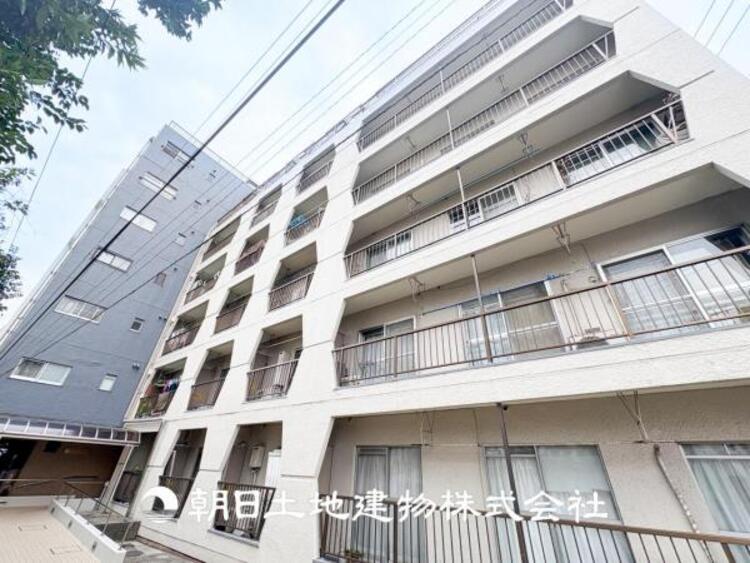 外観 【外観写真】表現された空間はたくさんの光を浴び、風を感じ、暮らしの時間を豊かにしてくれます。