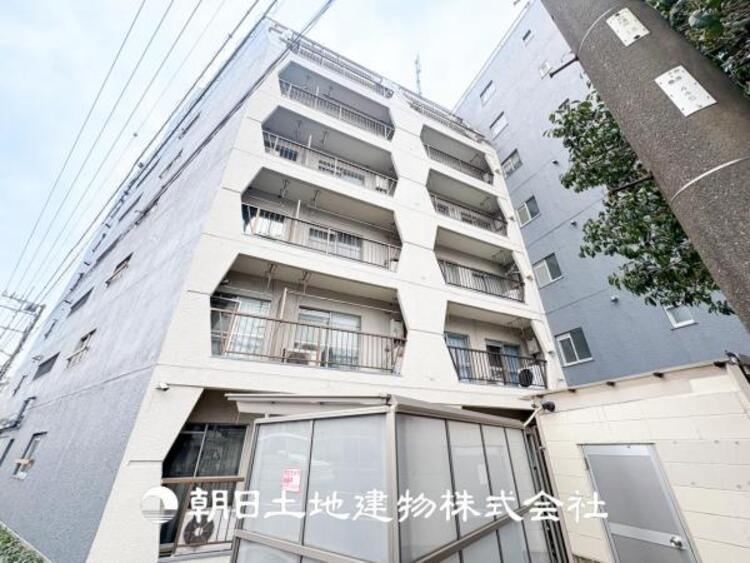 外観 【外観写真】時間のゆとりと空間、暖かな陽光がもたらす光と風を独占してください。