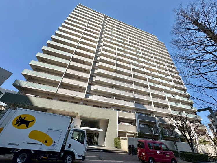 外観 資料には掲載していない情報が、現地にはたくさんあります。是非一度、現地をご確認ください。