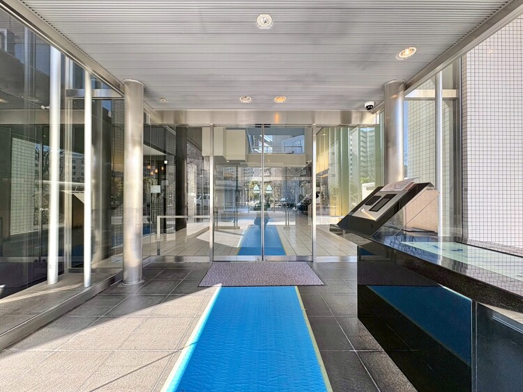 エントランス エントランスは、毎日の行き帰りで使う大事な空間です。