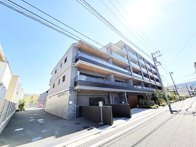 外観 ライフプランニングからローンまで、一貫してご説明させていただきます。お気軽にお問い合わせくださいませ。