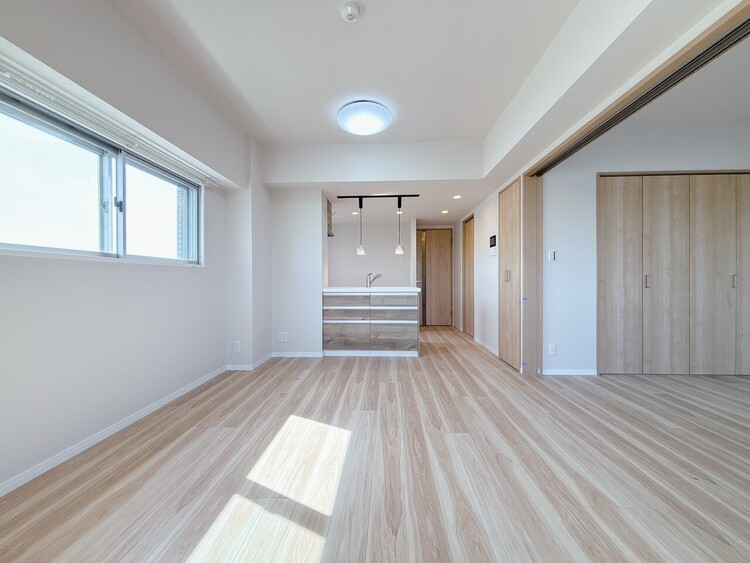居間 豊かな居住性と、安心感を満たすクオリティが見事に調和した住空間。