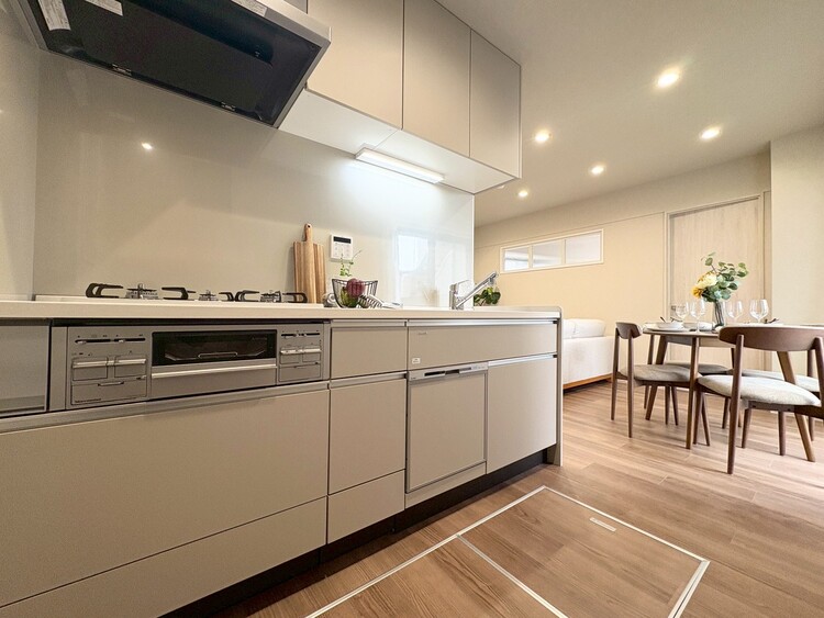 その他 開放感のあるキッチンスペース。調理をしながら、会話も弾みそうですね。