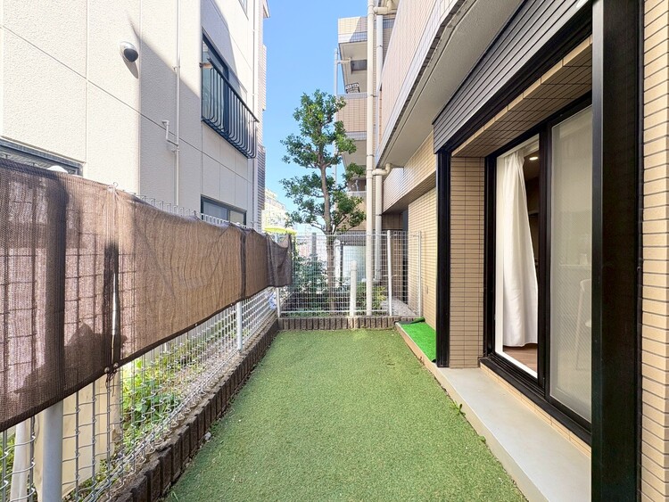 その他 朝の澄んだ空気や、夕方に吹く清々しい風を感じられるバルコニー。