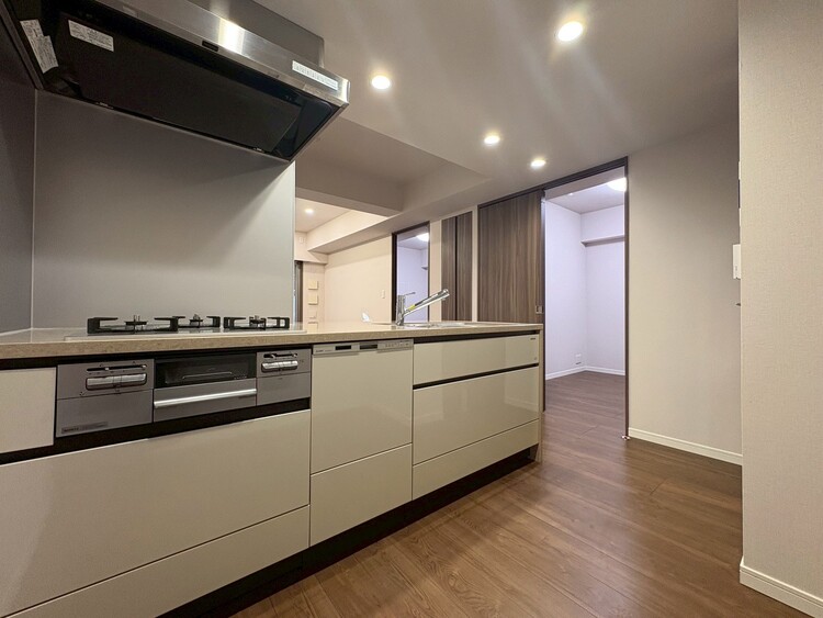 その他 開放感のあるキッチンスペース。調理をしながら、会話も弾みそうですね。