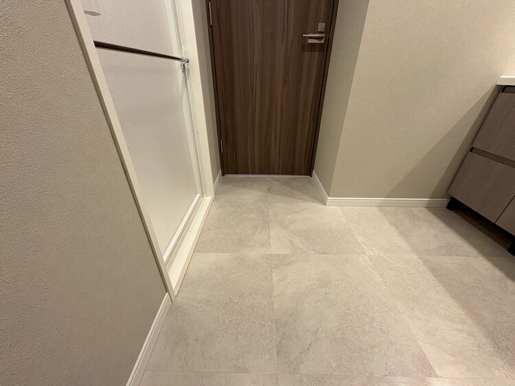 その他 十分な広さの脱衣所。