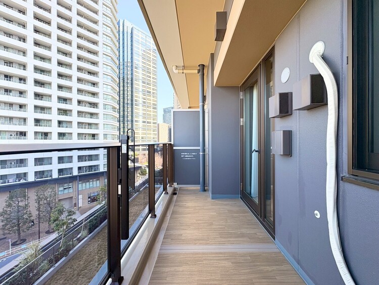 その他 朝の澄んだ空気や、夕方に吹く清々しい風を感じられるバルコニー。