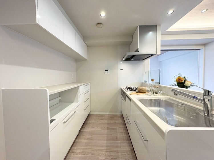 その他 開放感のあるキッチンスペース。調理をしながら、会話も弾みそうですね。