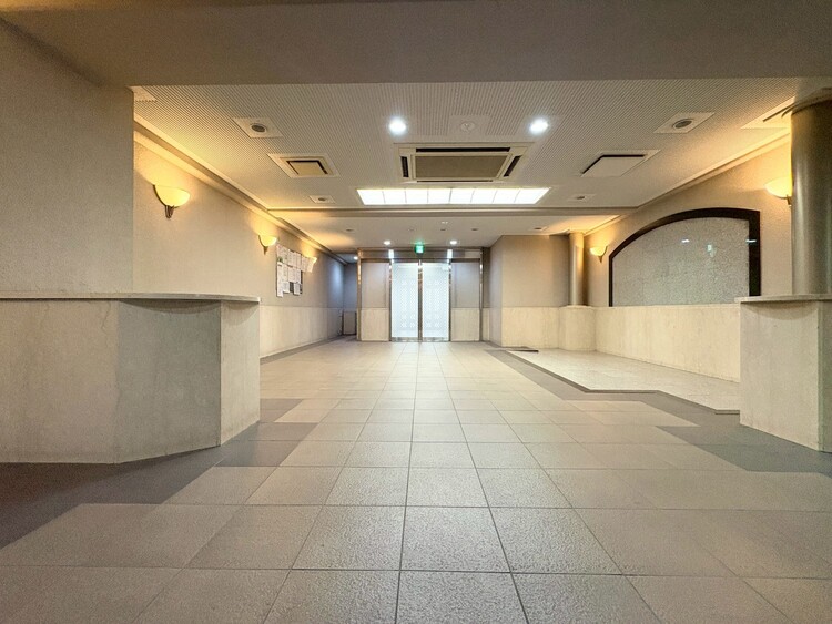 その他 館内は静寂な中が保たれており、管理が行き届いている印象を受けました。