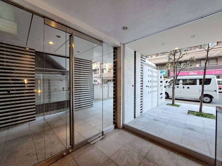 その他 館内は静寂な中が保たれており、管理が行き届いている印象を受けました。