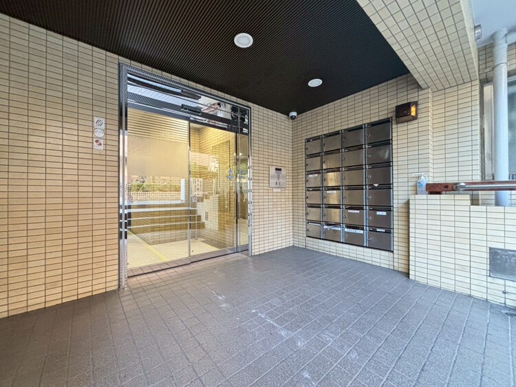 その他 館内は静寂な中が保たれており、管理が行き届いている印象を受けました。