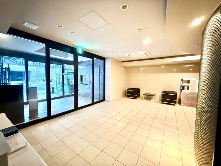 その他 館内は静寂な中が保たれており、管理が行き届いている印象を受けました。