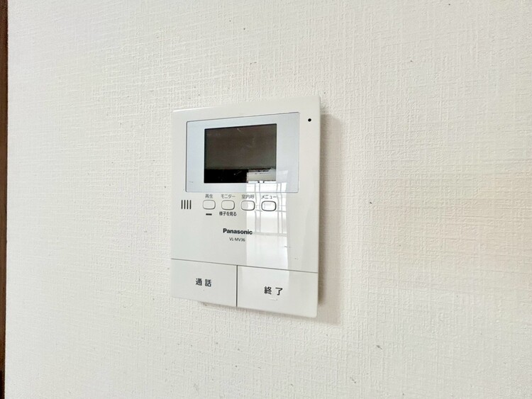 その他 誰が来てもわかる様にモニター付きインターホンを設置。
