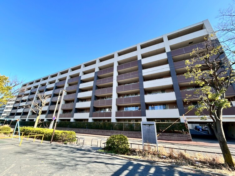 その他 飽きのこないシンプルモダンな外観です。