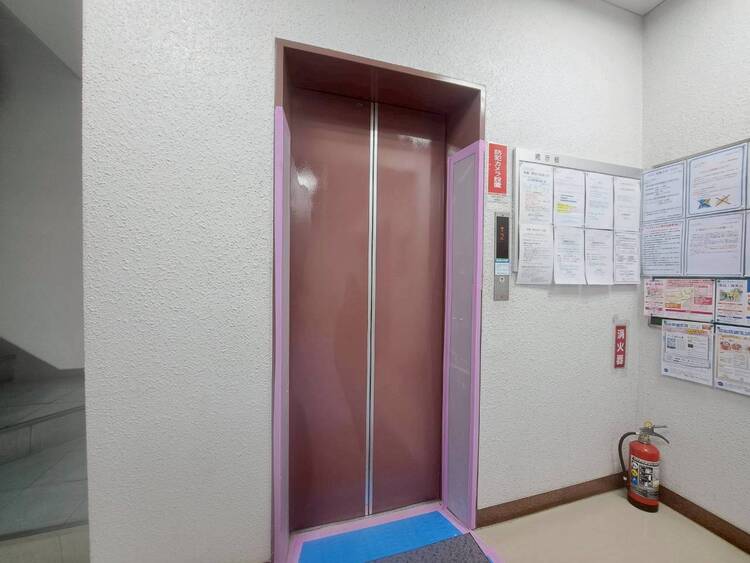その他 エレベーター完備のため荷物が多くなっても安心。