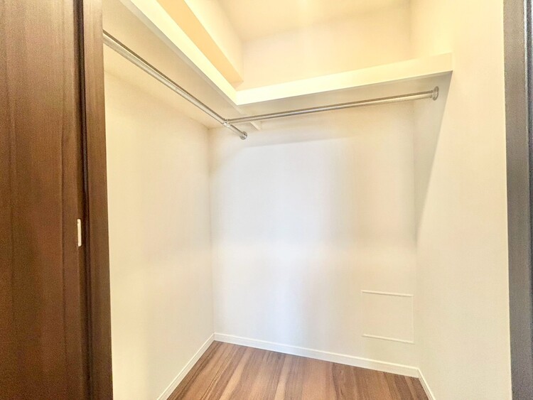 その他 収納スペースが付いていて、お部屋を広く使っていただけます。