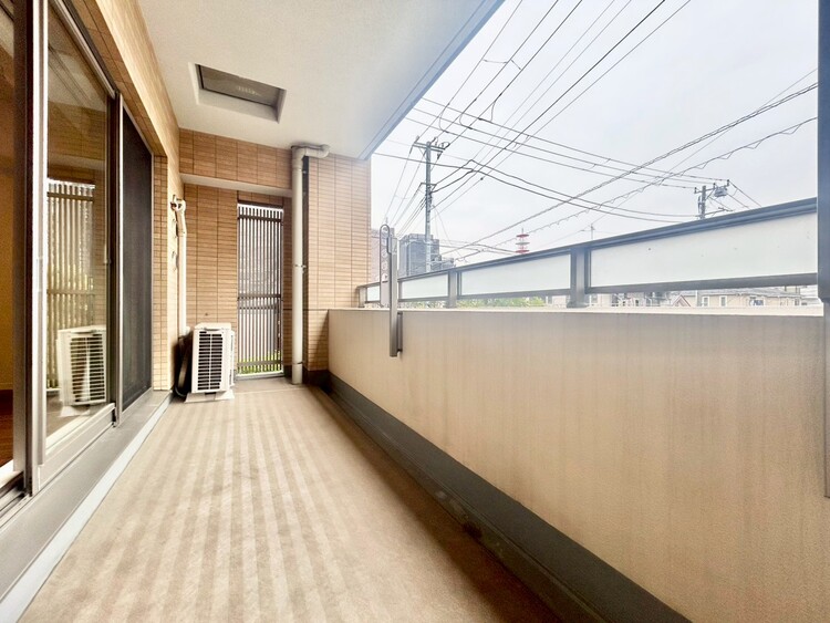 その他 朝の澄んだ空気や、夕方に吹く清々しい風を感じられるバルコニー。