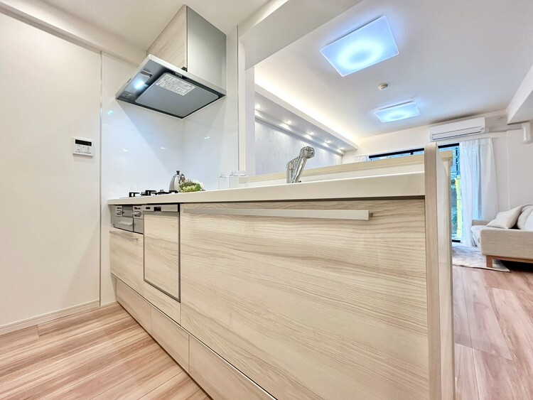 その他 開放感のあるキッチンスペース。調理をしながら、会話も弾みそうですね。