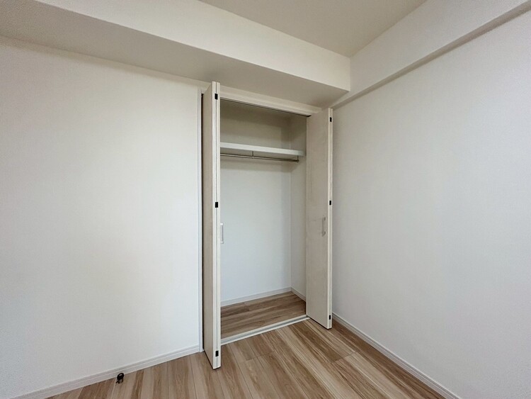 その他 家電やスーツケース、ストック品など何でも片付く嬉しい空間です。