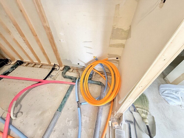 その他 清潔感を感じられる洗面化粧台。