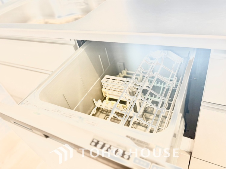 キッチン 【cooking papa is here】料理が苦手な人でも、チャレンジしてみたくなるワイドスパンのキッチン。家族の食卓がここから始まる。