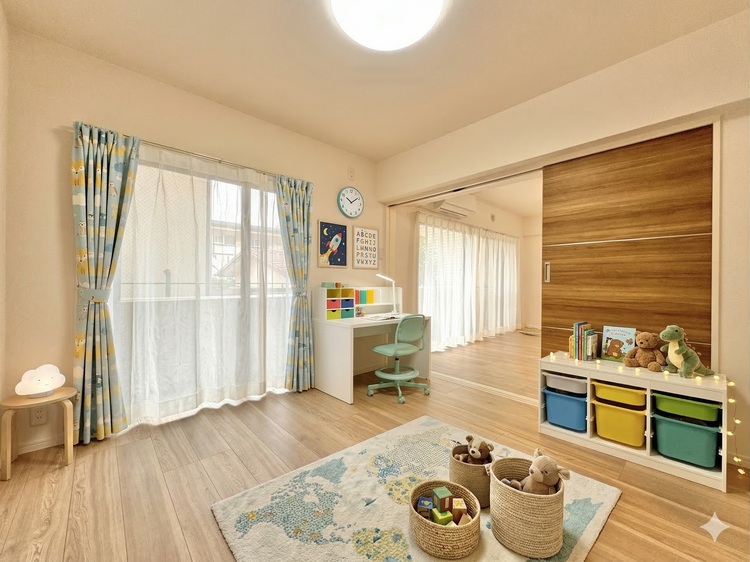 内装 ＊配置してある家具や小物はCGによるイメージ画像です。風の通り道。舞い込んでくる風が優しく躍り、室内に爽やかな空気を運んでくる。