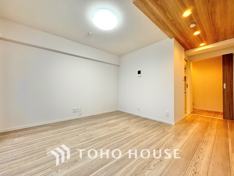 内装 「想像していた以上に広い」が写真を撮っているときの感想です。家事動線に配慮したプランによりご家族がくつろげる明るく広い空間が確保できました。