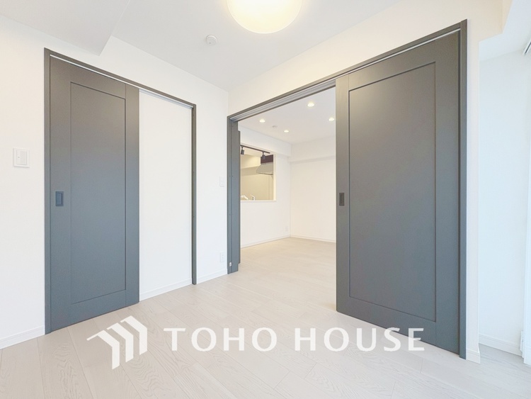 内装 【PRIVATE ROOM】◆プライベートな時間◆最高な暮らしにはこの空間が必要。家族のふれあいも大切にしつつ、自分の空間も大切にしたい。