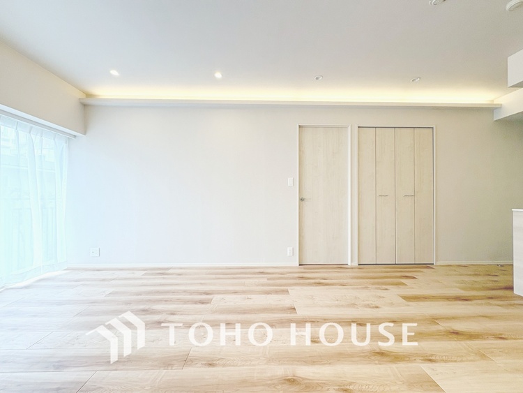 内装 【LIVING】◆Sunshine◆光が燦々と入り、いるだけで気持ちいい。「開放的でゆとりあるお部屋です。」