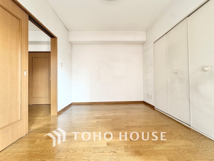 内装 【PRIVATE ROOM】◆属毛離裏◆子は父を手本とし、母に愛育されて成長する。家族の深い繋がり。いつまでも大切にしたい。