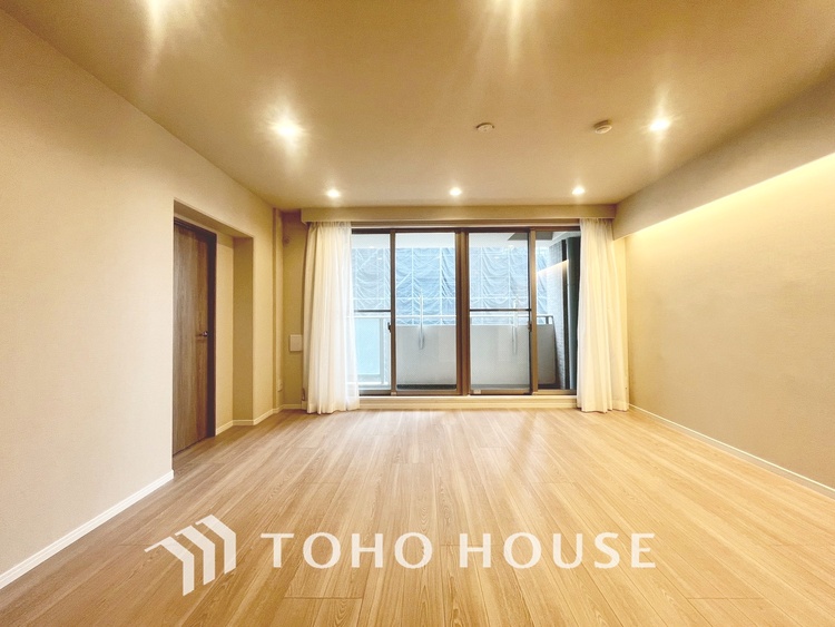 内装 【LIVING】◆Sunshine◆光が燦々と入り、いるだけで気持ちいい。「開放的でゆとりあるお部屋です。」