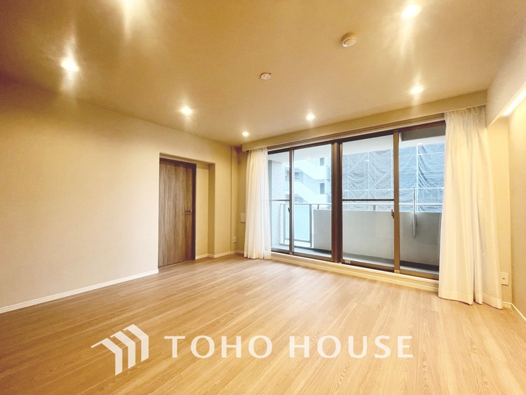 内装 【LIVING】◆simple is best◆無駄のない綺麗なつくりのリビングルームであなただけの暮らしを。