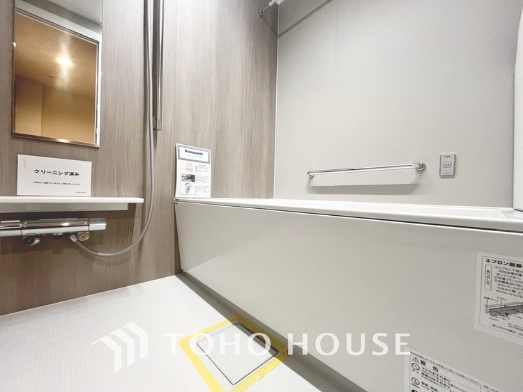 風呂 【BATHROOM】◆プライベートな空間◆simpleだからrelaxできるんです。こころもからだもキレイさっぱり。