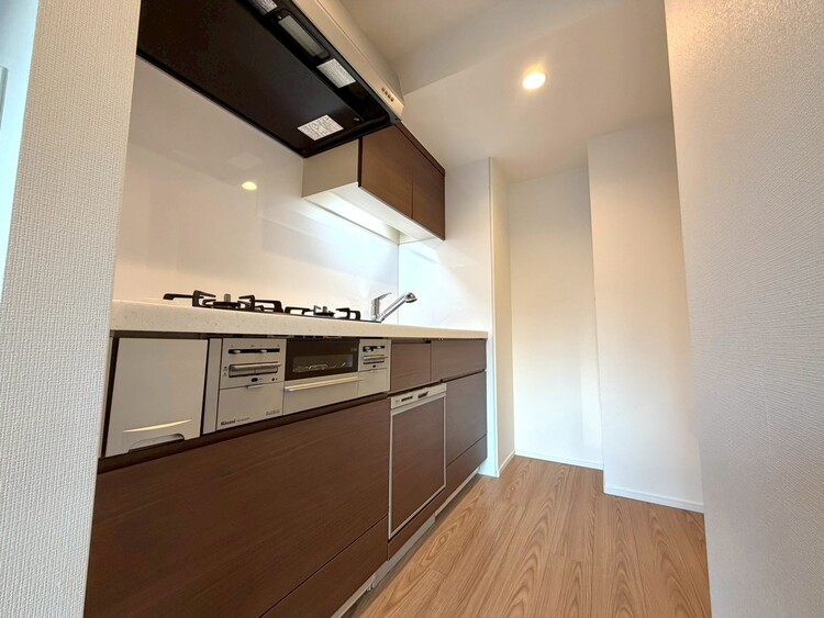 その他 開放感のあるキッチンスペース。調理をしながら、会話も弾みそうですね。