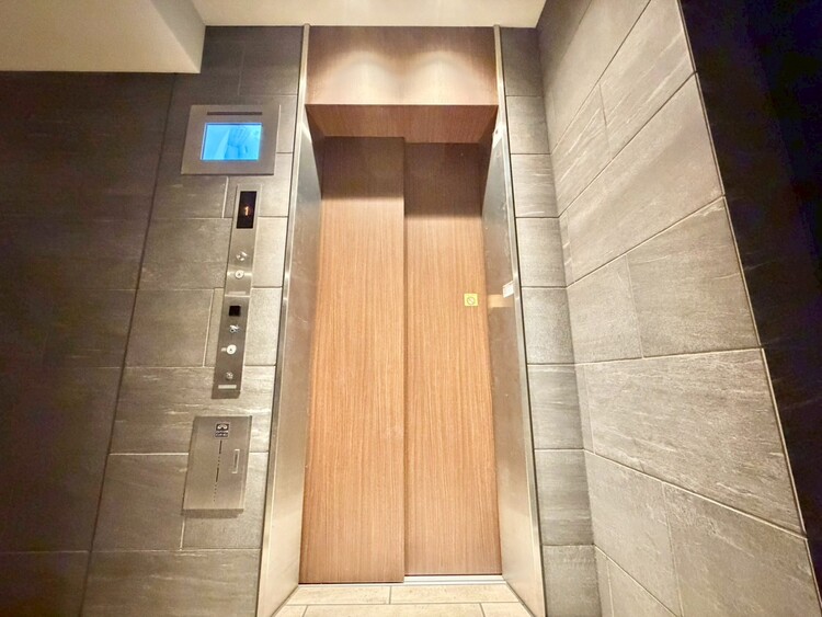 その他 エレベーター完備のため荷物が多くなっても安心。
