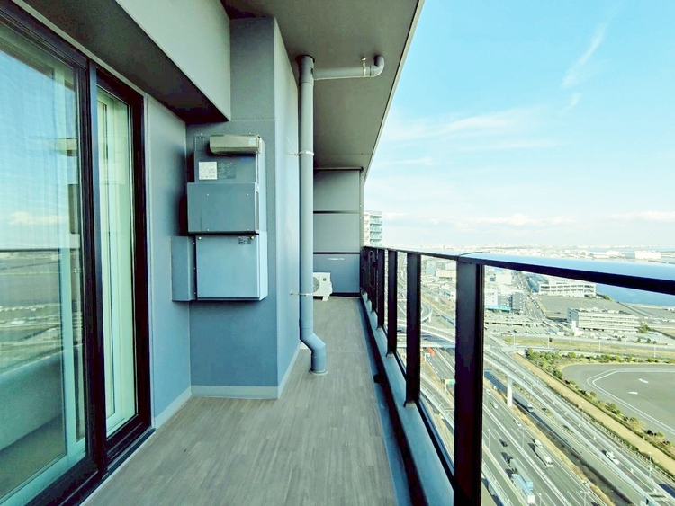その他 朝の澄んだ空気や、夕方に吹く清々しい風を感じられるバルコニー。